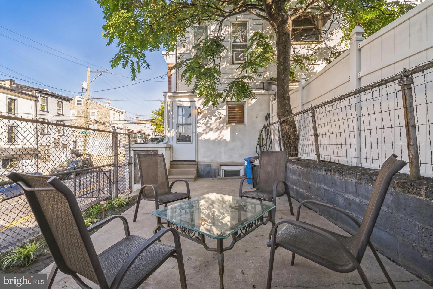 100 Ripka St Property Photo 16