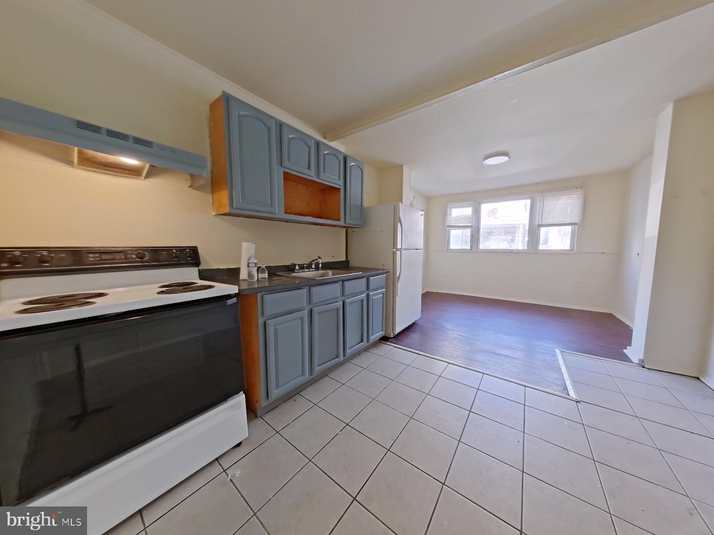 1516 Arrott St Property Photo 12