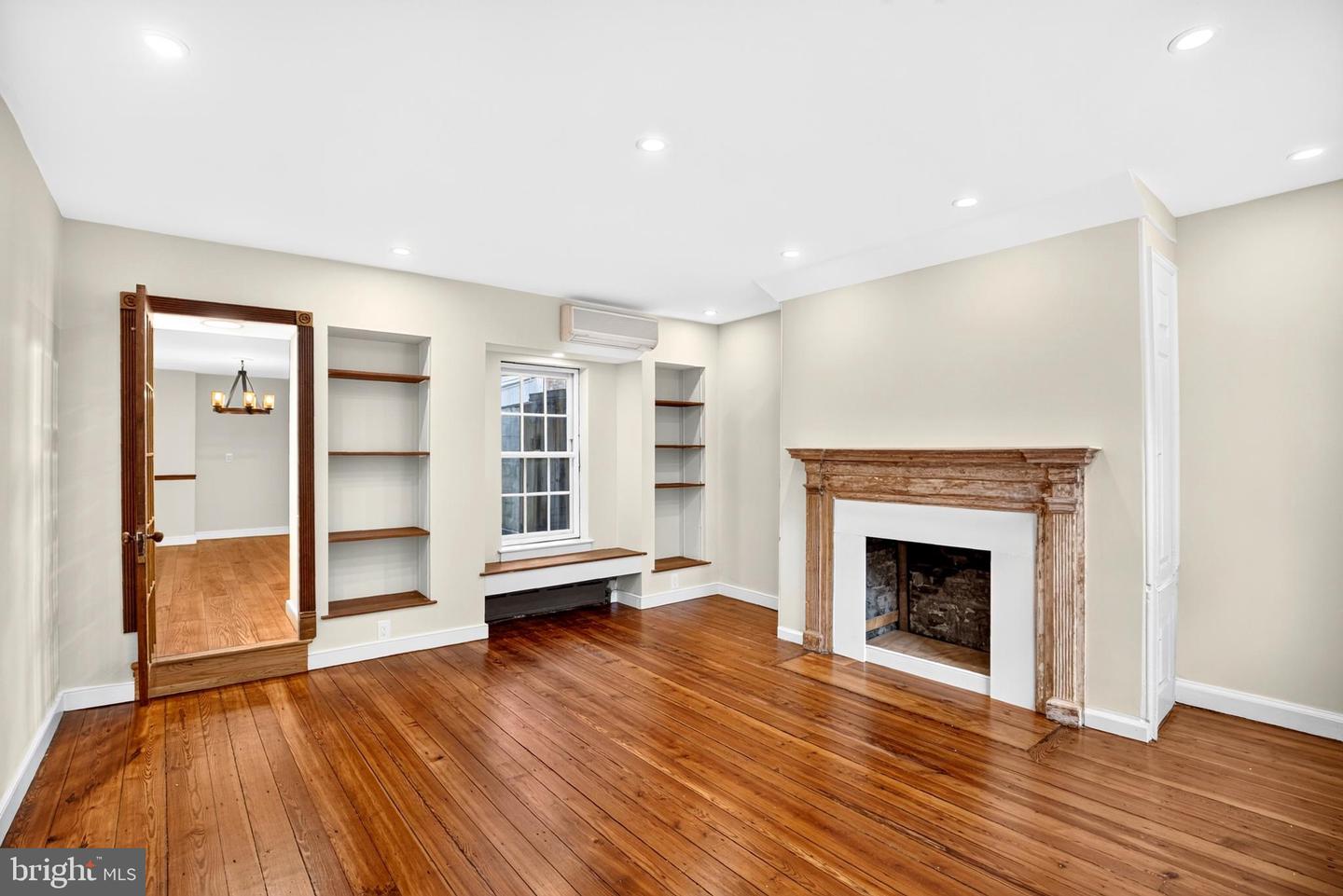 108 Kenilworth St Property Photo 4