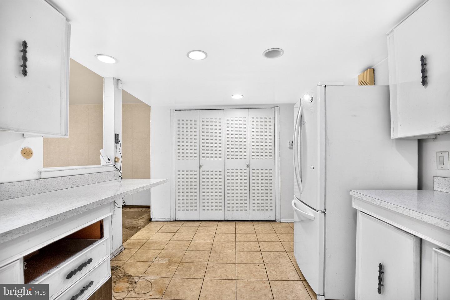 2117 President St Property Photo 5