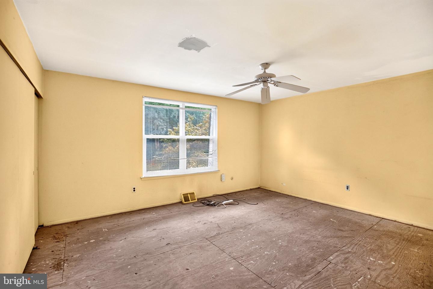2117 President St Property Photo 11