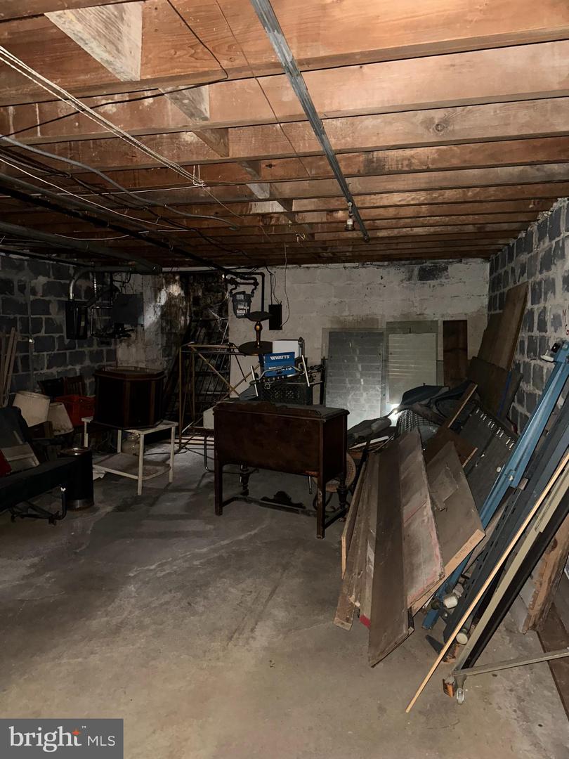 1503 E Wadsworth Ave #b Property Photo 7