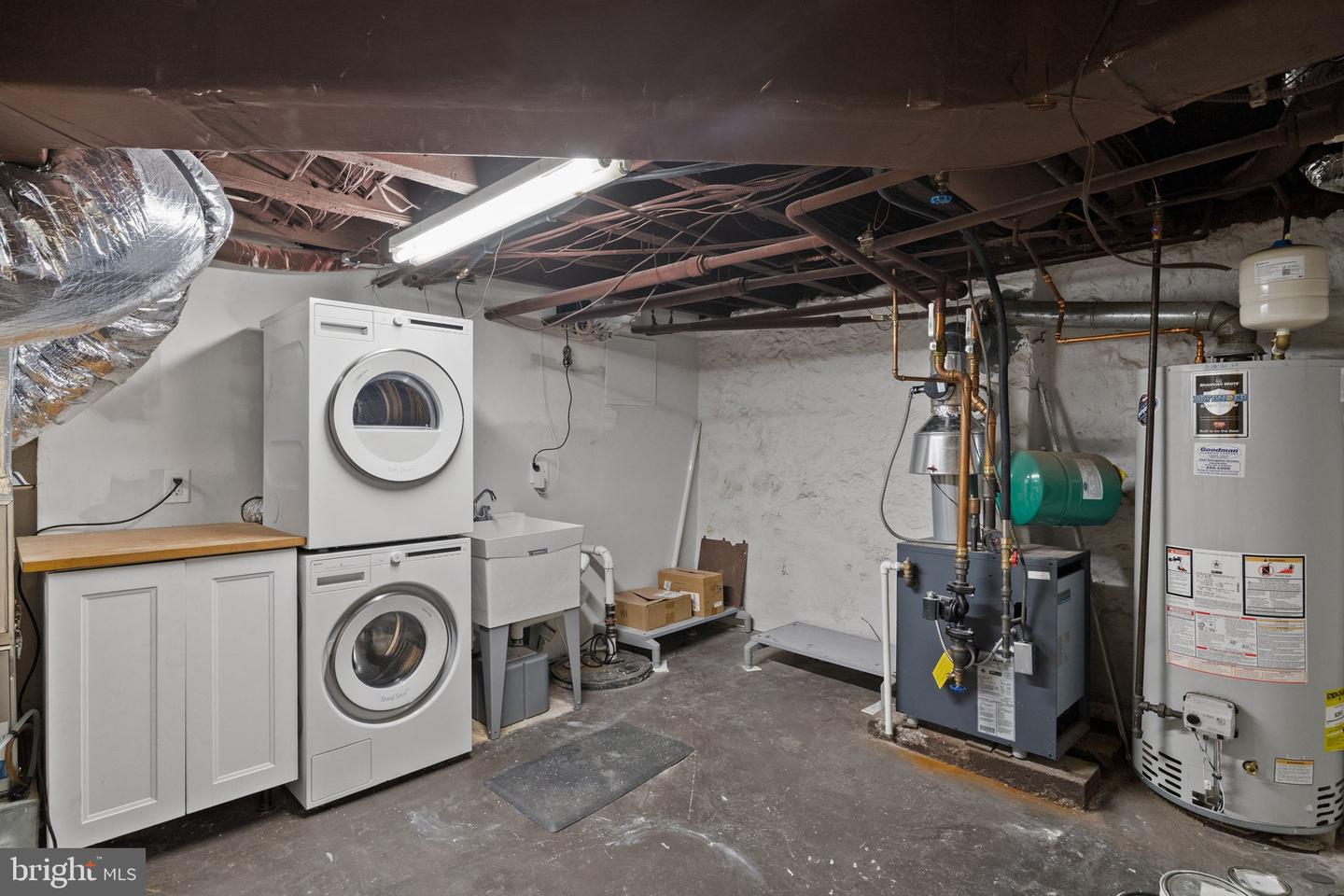 2207 Pine St Property Photo 53