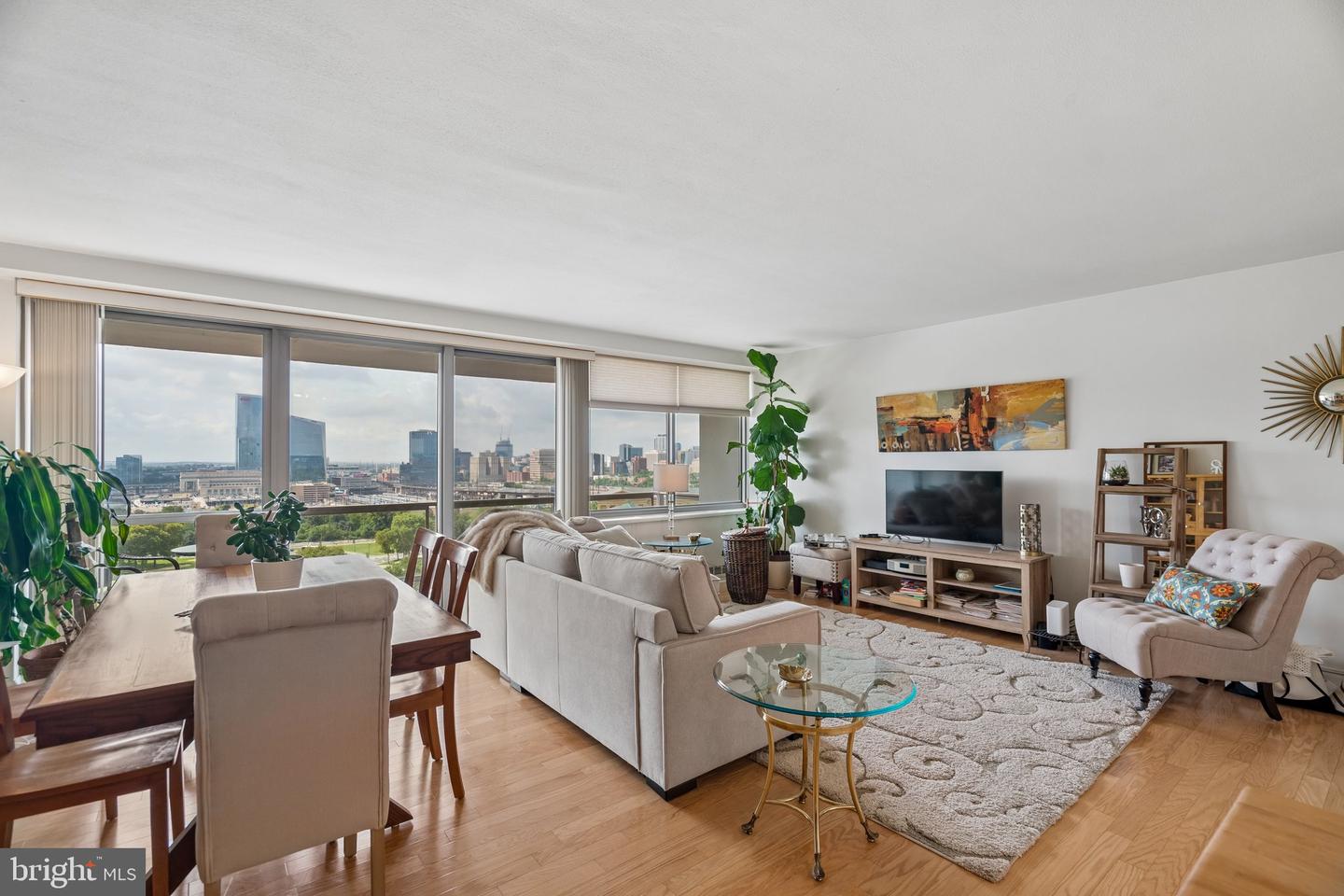 2401 Pennsylvania Ave #19a3 Property Photo 1