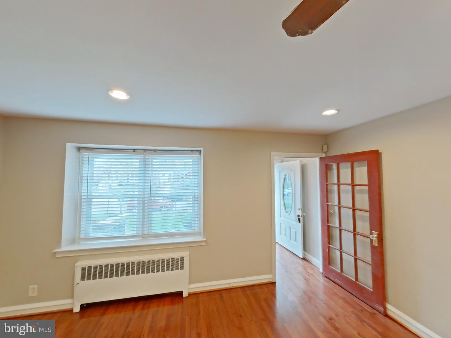 8214 Williams Ave Property Photo 2