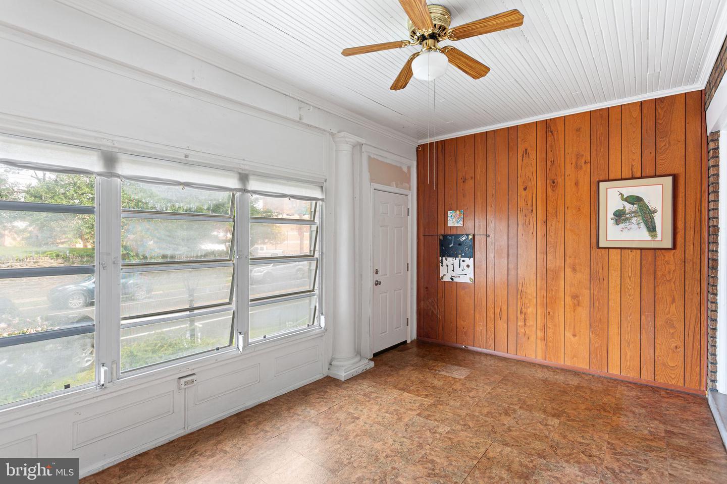 1728 Church Ln Property Photo 2