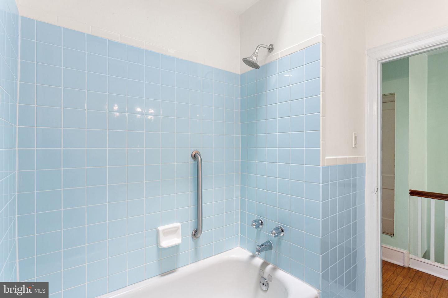 1728 Church Ln Property Photo 16
