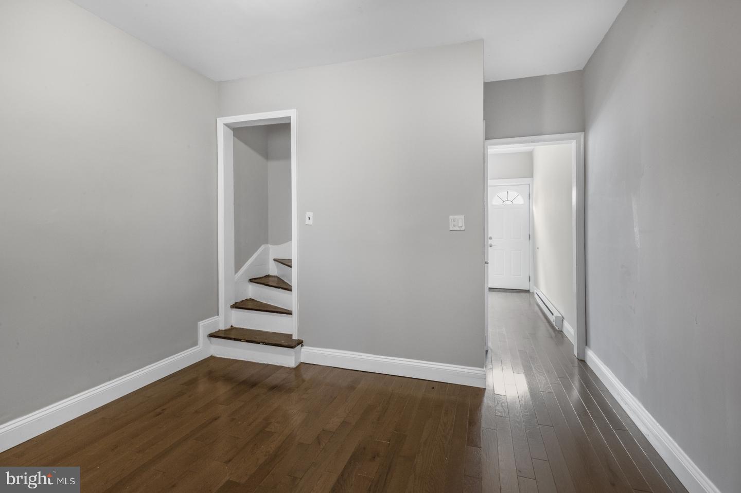 1837 E Harold St Property Photo 4