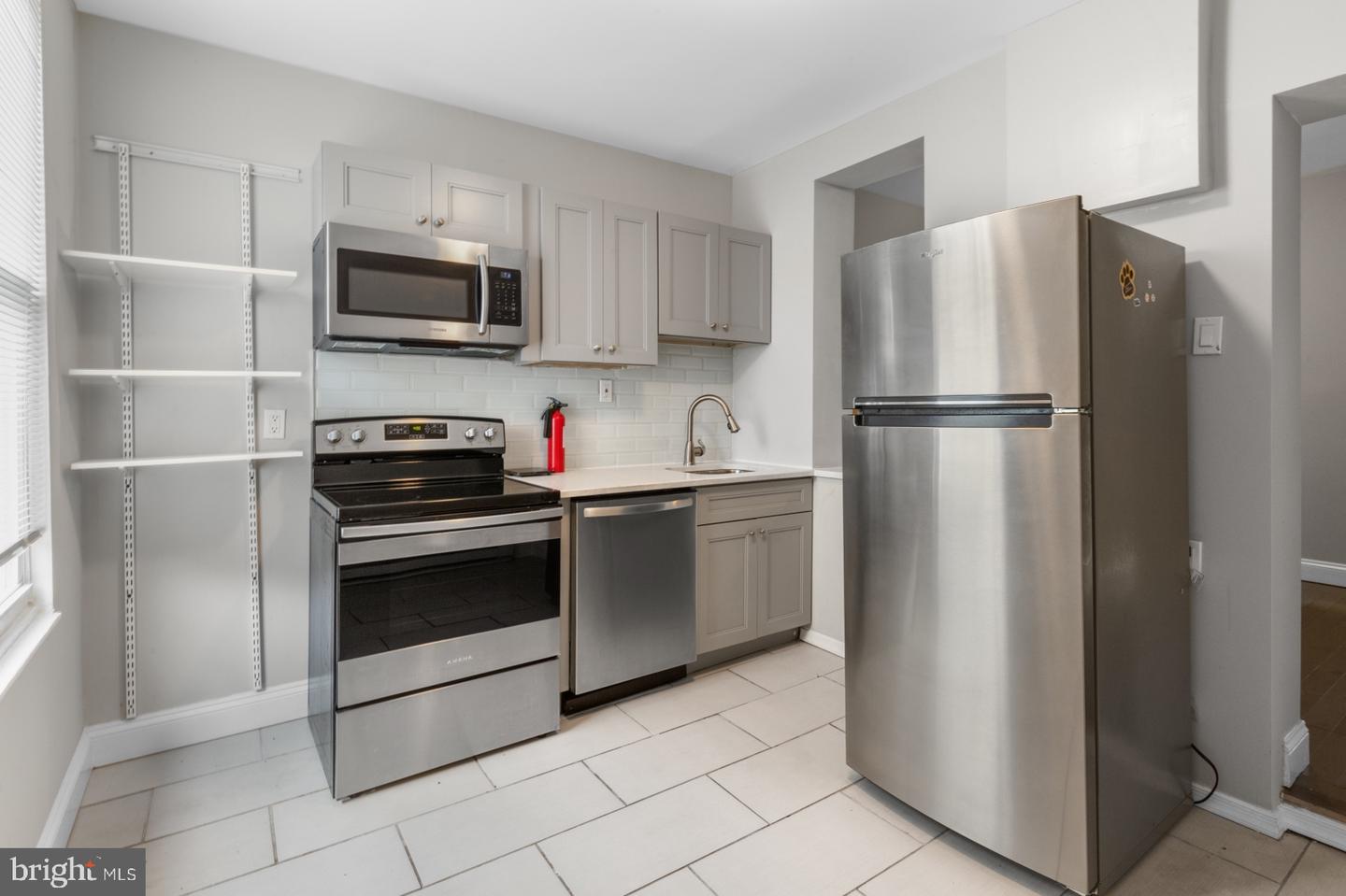 1837 E Harold St Property Photo 6