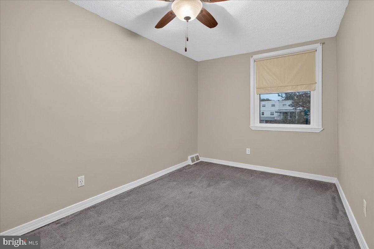 11737 Denman Rd Property Photo 29
