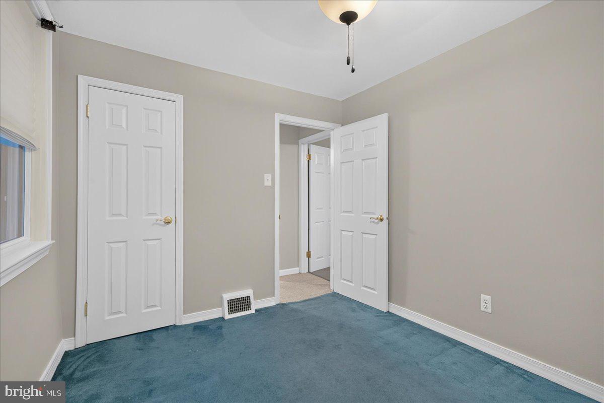 11737 Denman Rd Property Photo 32