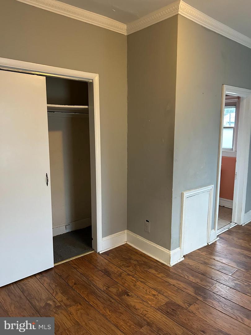 129 Gay St #2 Property Photo 17