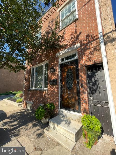 1136 Leopard St Property Photo 2