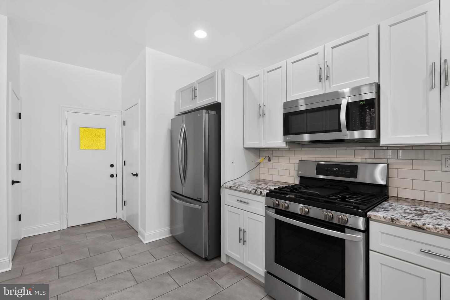 1029 S 51st St Property Photo 10