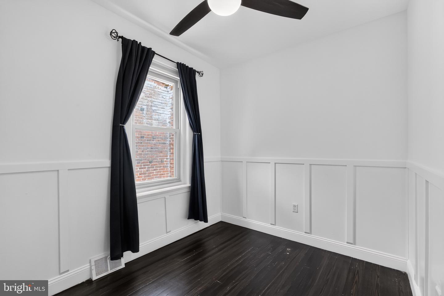 1029 S 51st St Property Photo 27