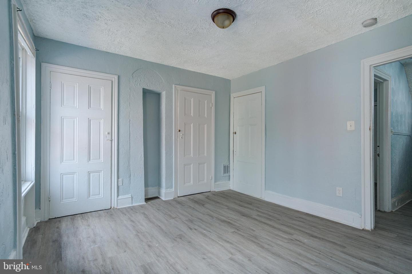 1716 N Willington St Property Photo 16