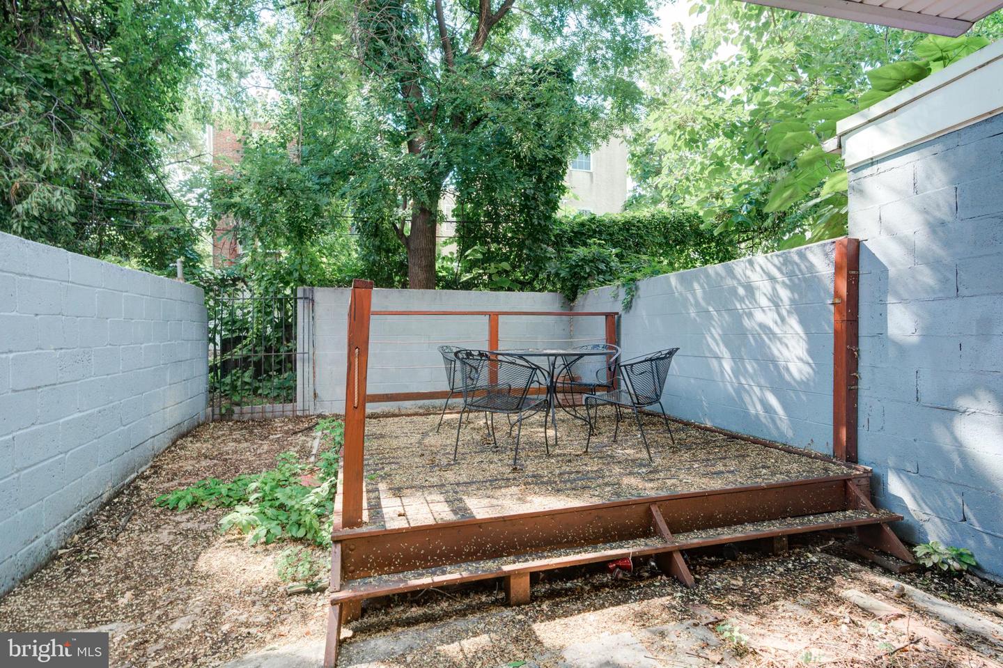 1716 N Willington St Property Photo 33