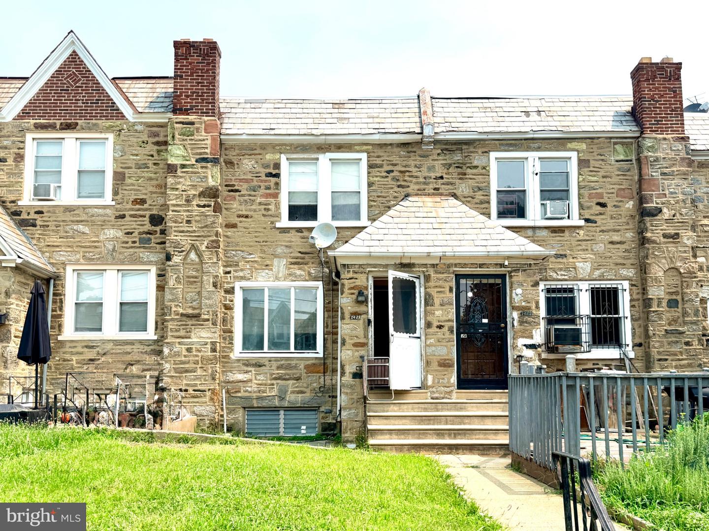 1421 Levick St Property Photo 1
