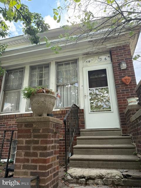 5916 HENRY AVE Property Photo 1