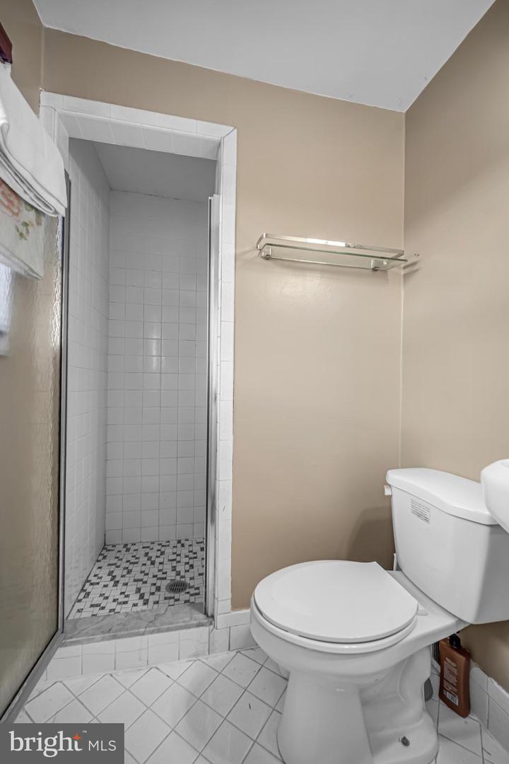 10242 Selmer Pl Property Photo 19