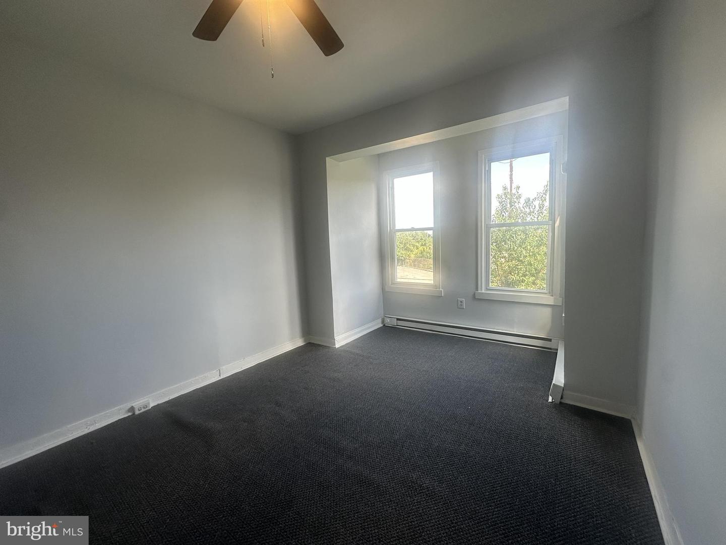2423 W Norris St Property Photo 21