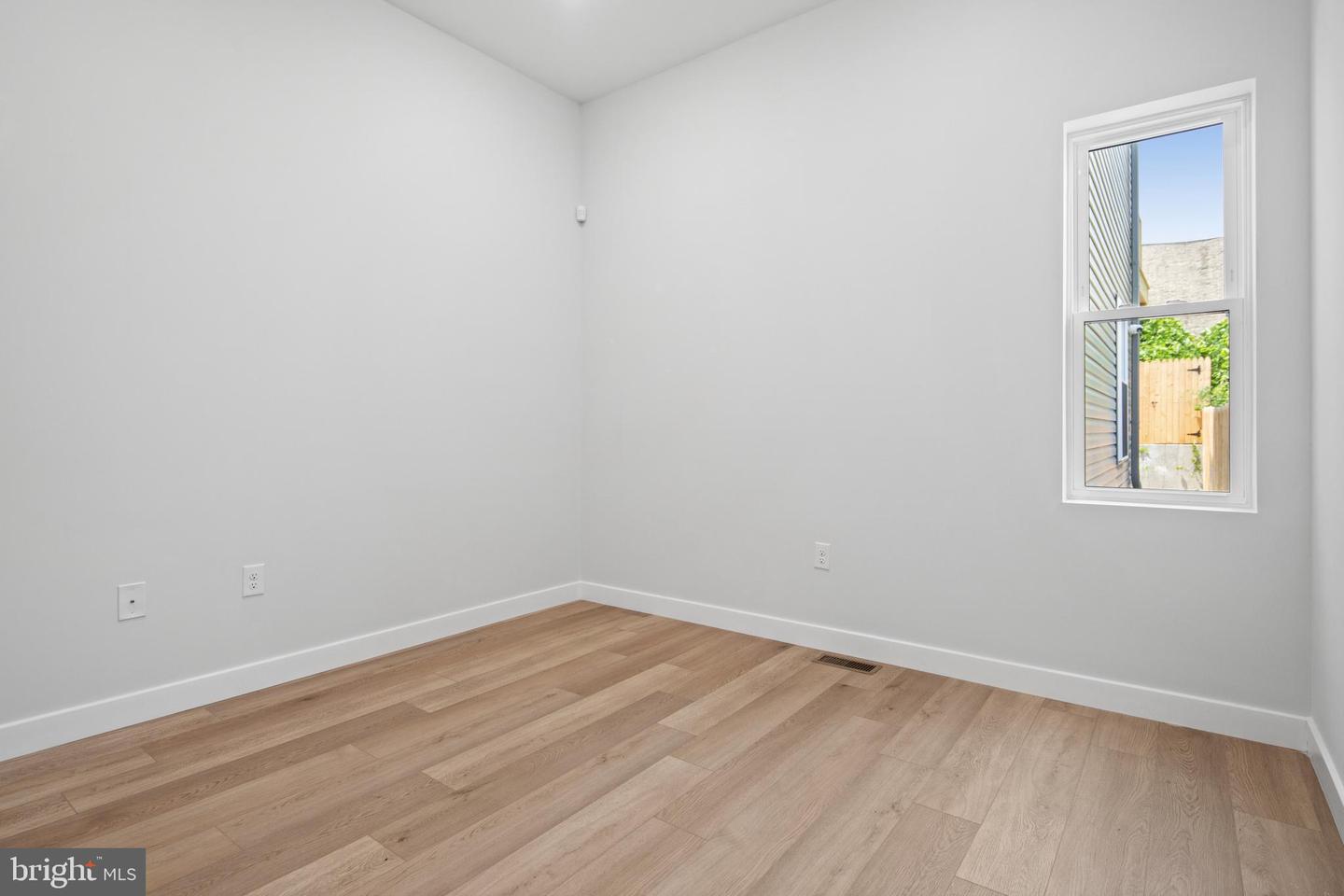 1932-00 N 6th St #3 Property Photo 22