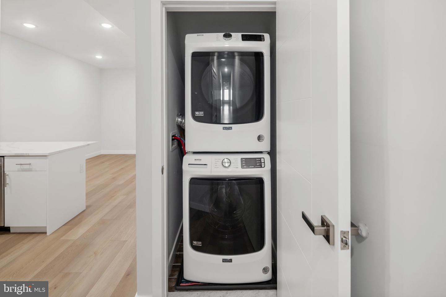 1932-00 N 6th St #3 Property Photo 25