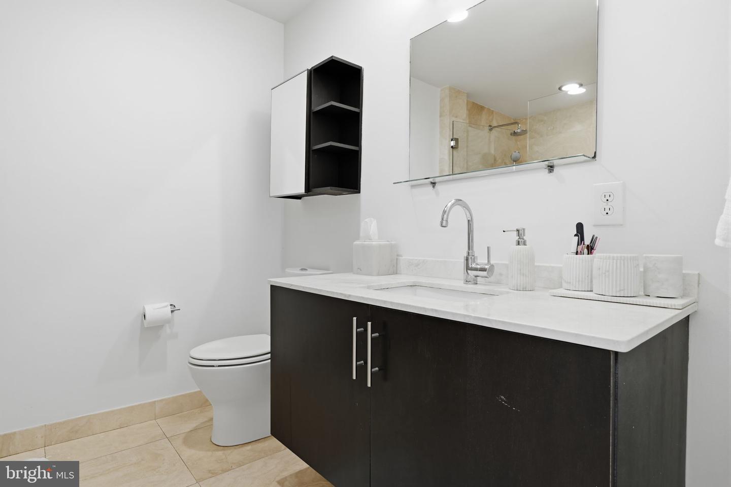 1111 N Howard St Property Photo 14