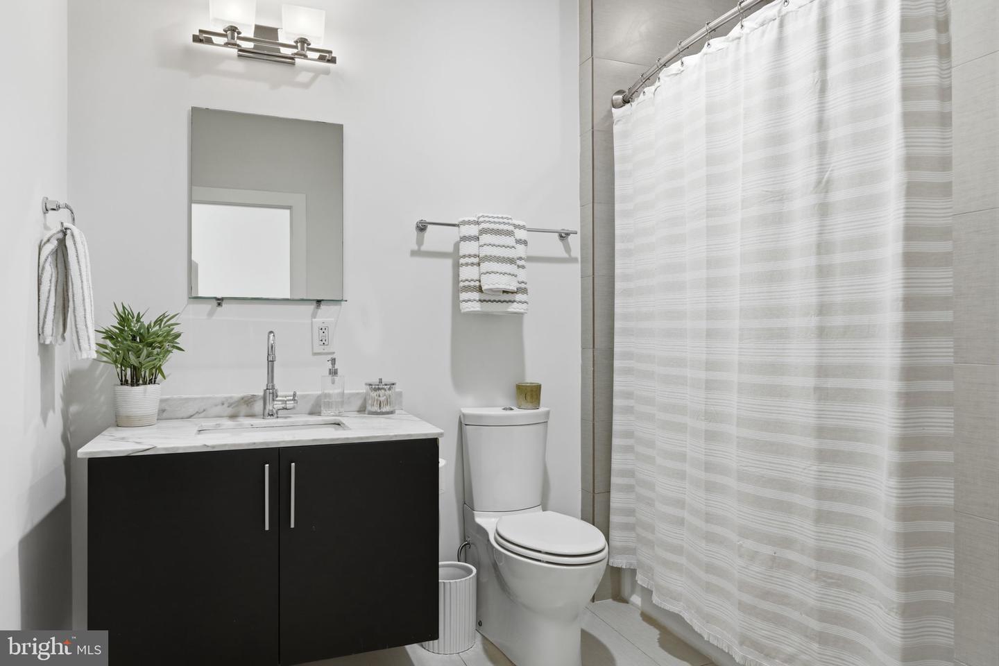 1111 N Howard St Property Photo 17