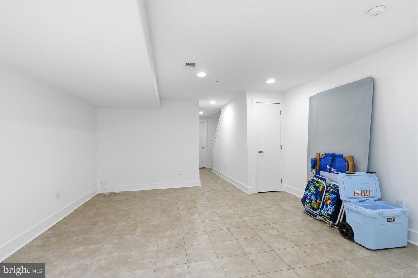 1111 N Howard St Property Photo 22