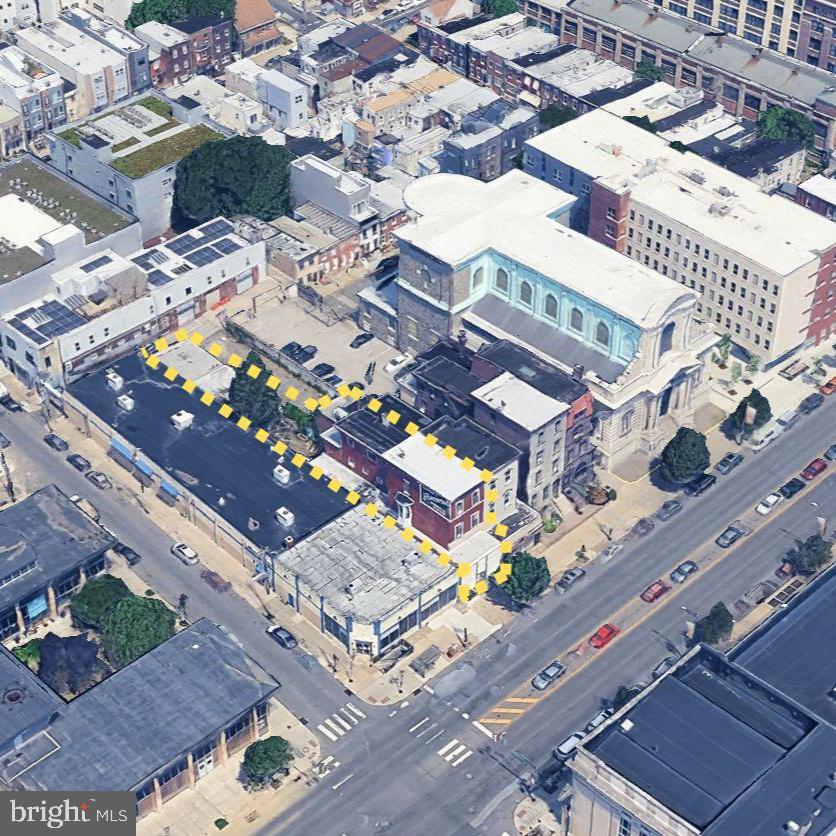 1170 S Broad St Property Photo 2