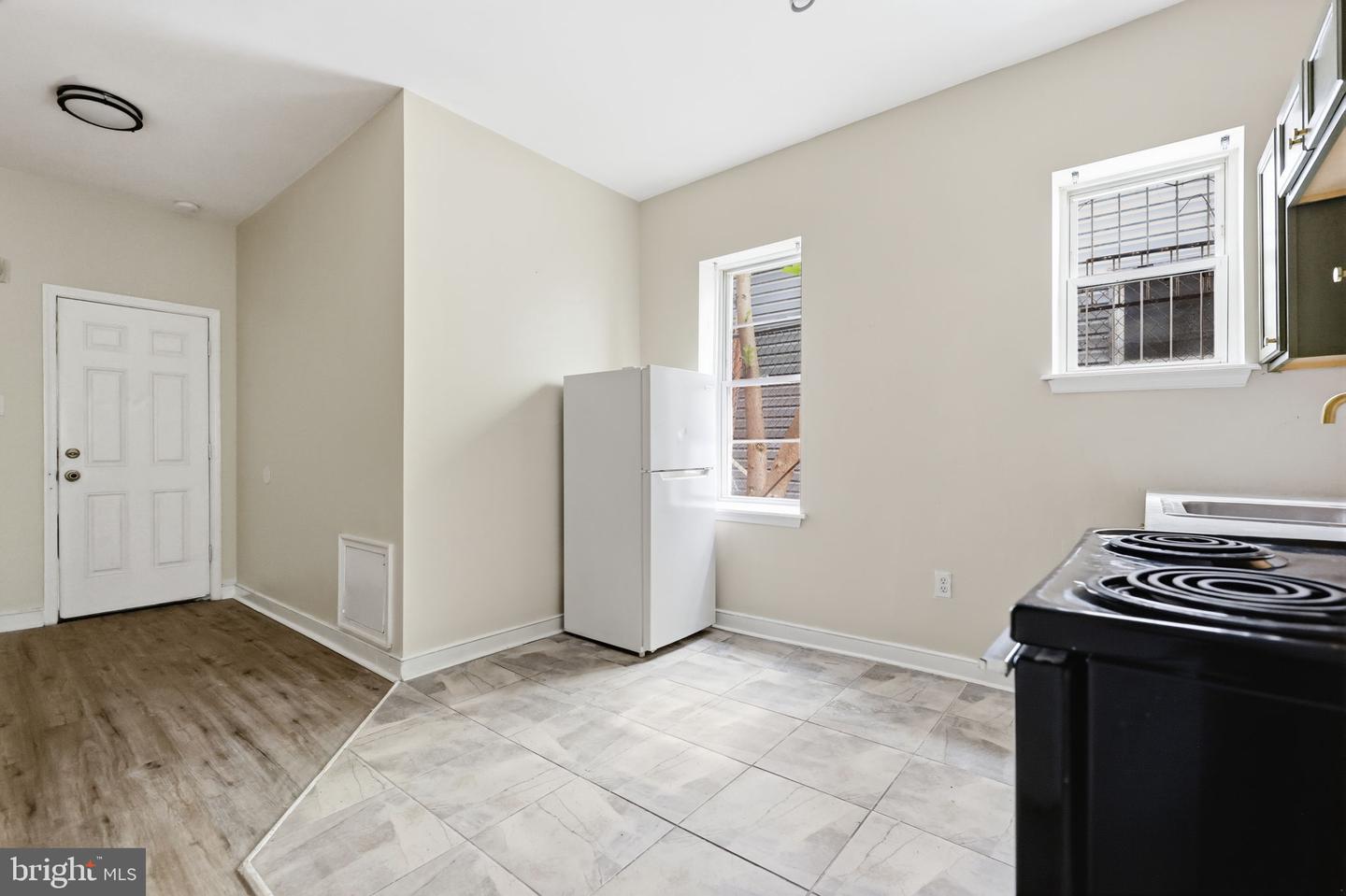 1729 W Venango St Property Photo 12