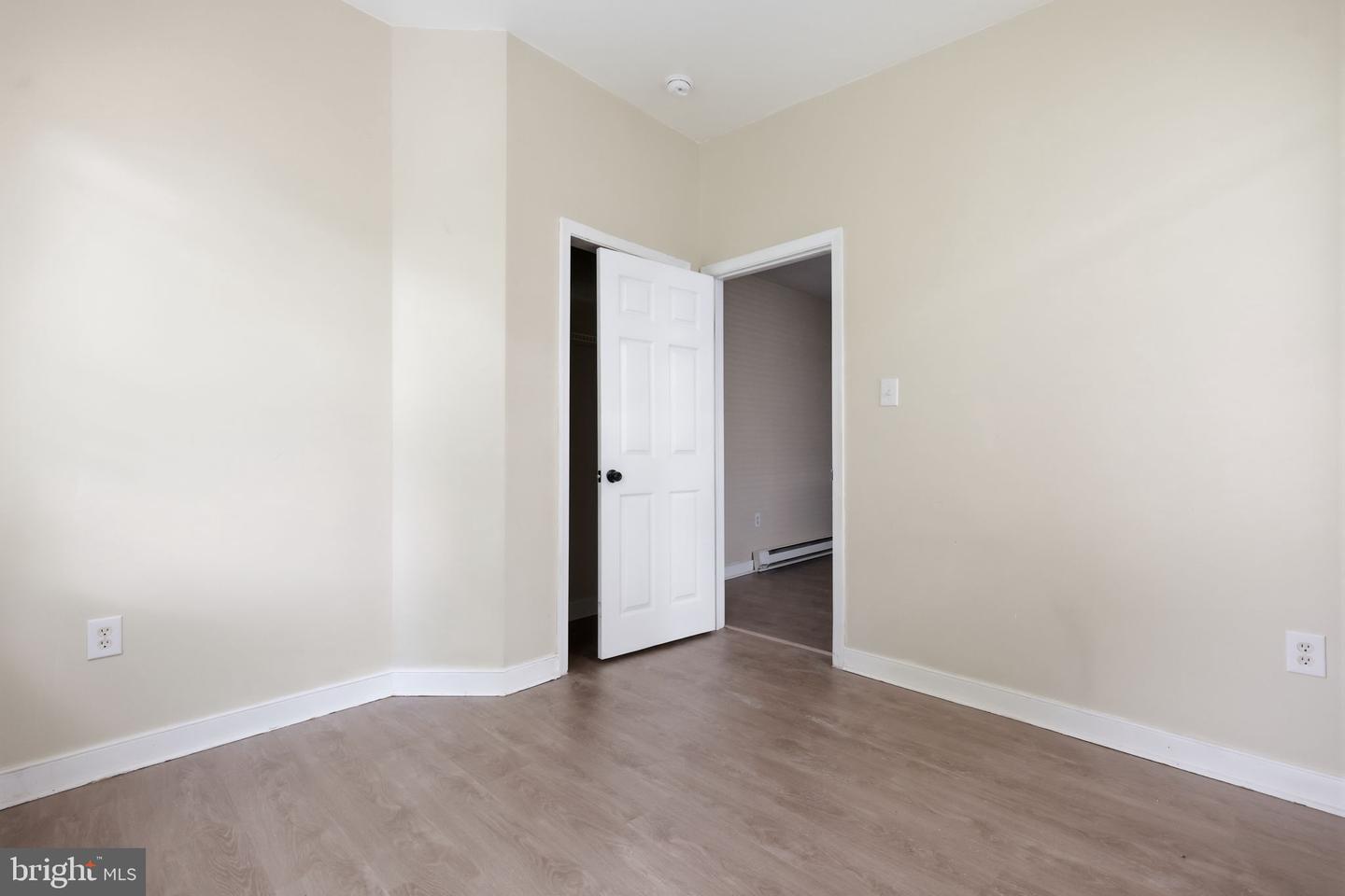 1729 W Venango St Property Photo 18