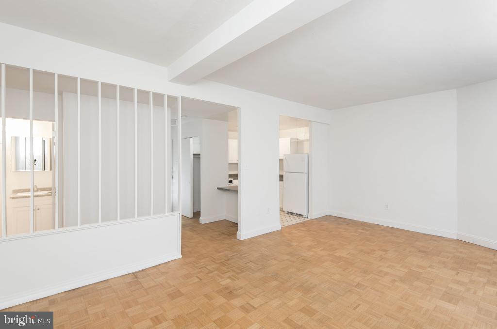 1218 Walnut St #406 Property Photo 13