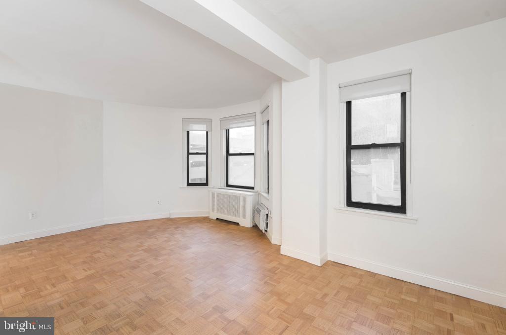 1218 Walnut St #406 Property Photo 14