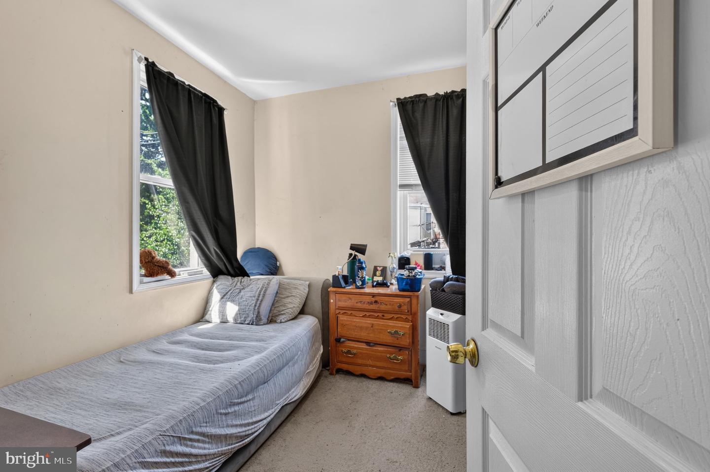 6134 Algard St Property Photo 14