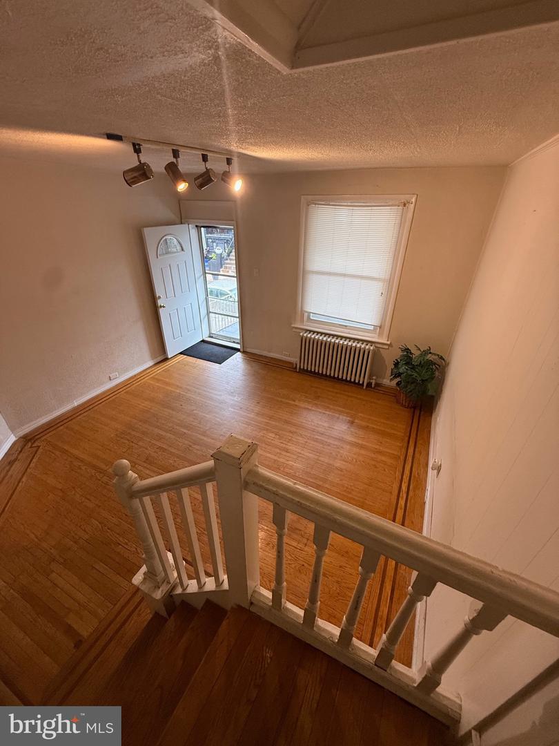 5720 Rodman St Property Photo 3