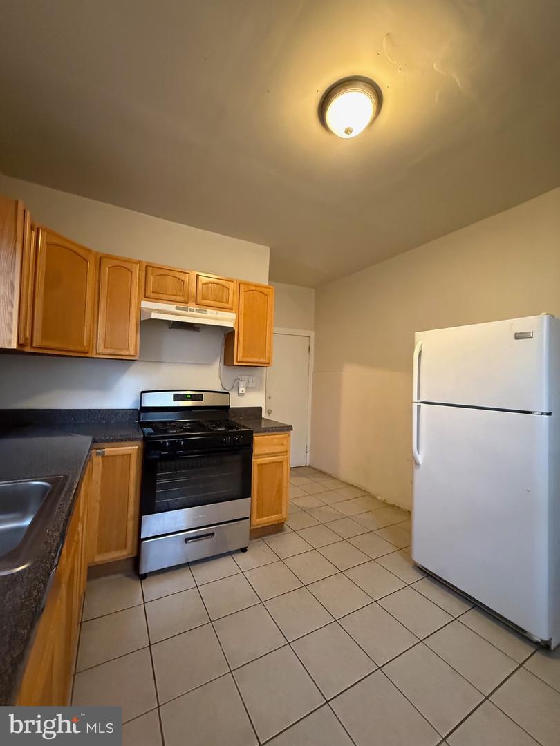 5720 Rodman St Property Photo 7