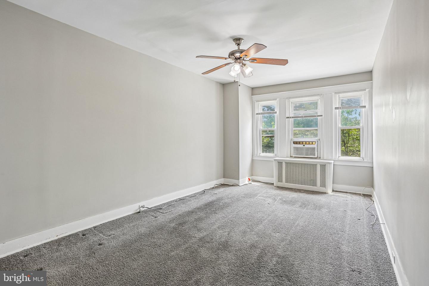 439 E Phil Ellena St Property Photo 15
