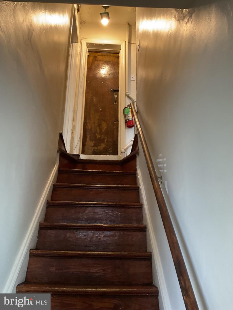 11 S 43 St Property Photo 2