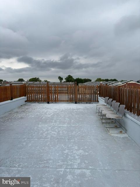 667 N 35th St Property Photo 14