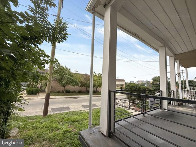 606 N 43rd St Property Photo 15