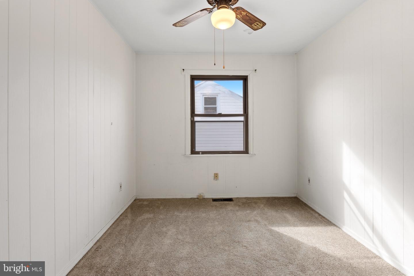 8027 Narvon St Property Photo 31