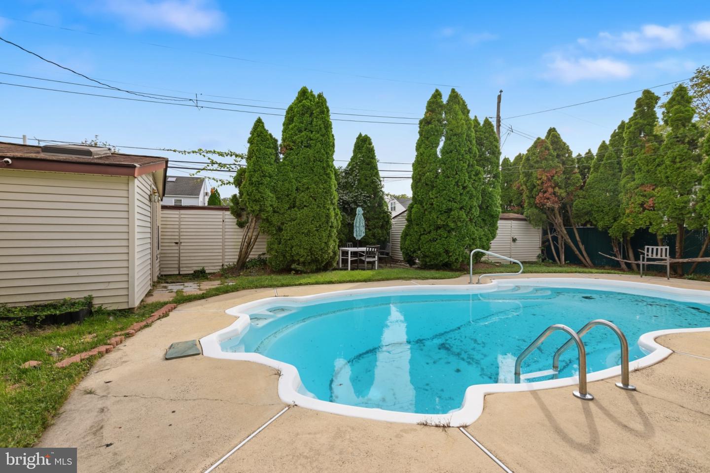 8027 Narvon St Property Photo 44