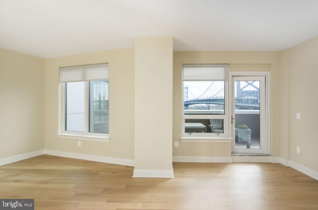 235 N Columbus Blvd #1019 Property Photo 64