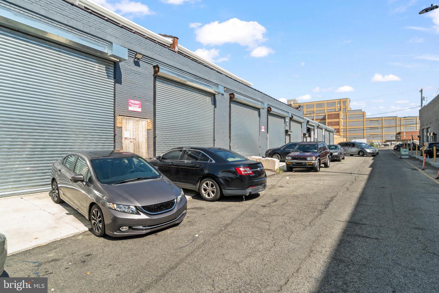 3039-51 B St #a Property Photo 5