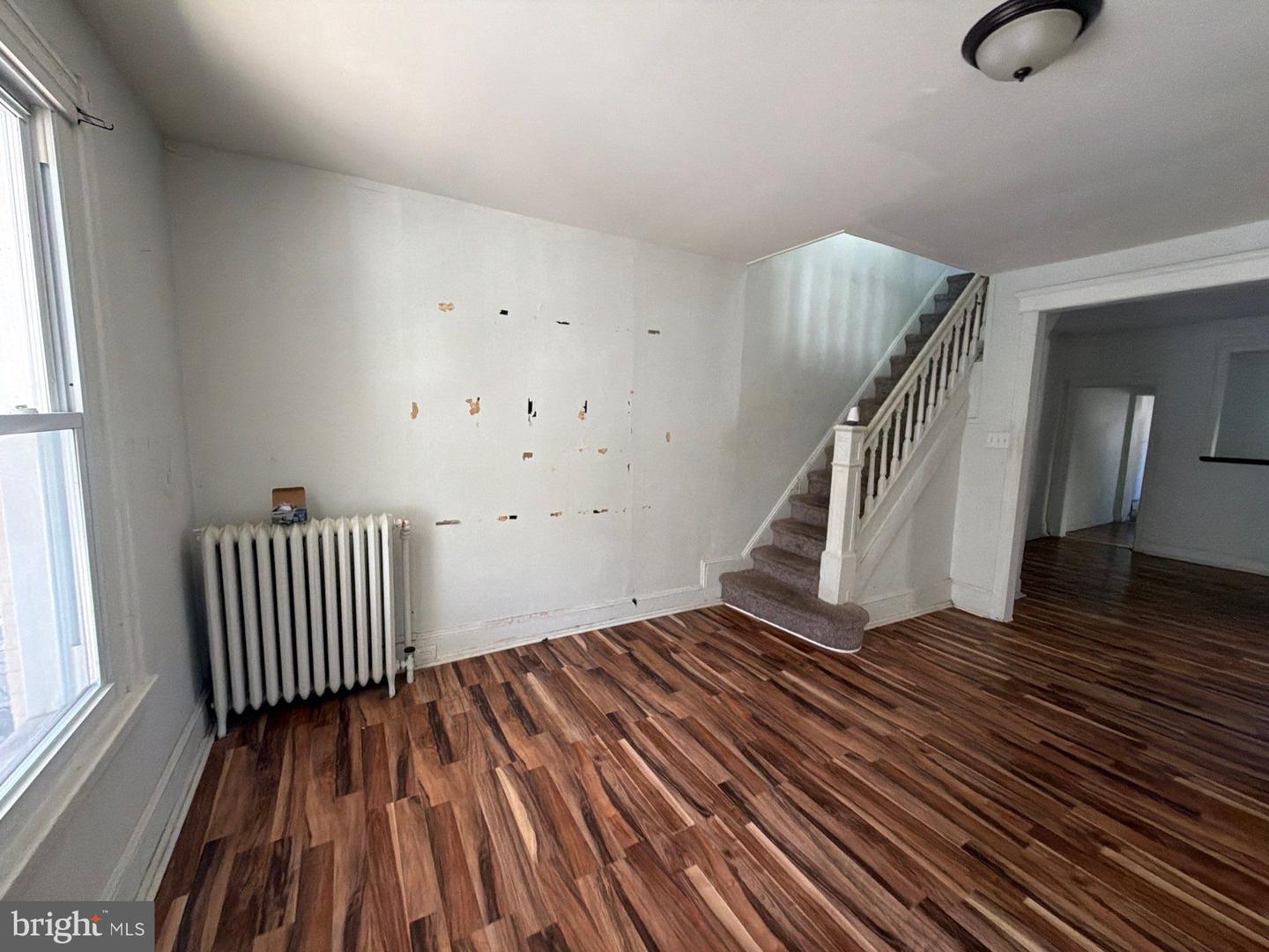 138 N Edgewood St Property Photo 2