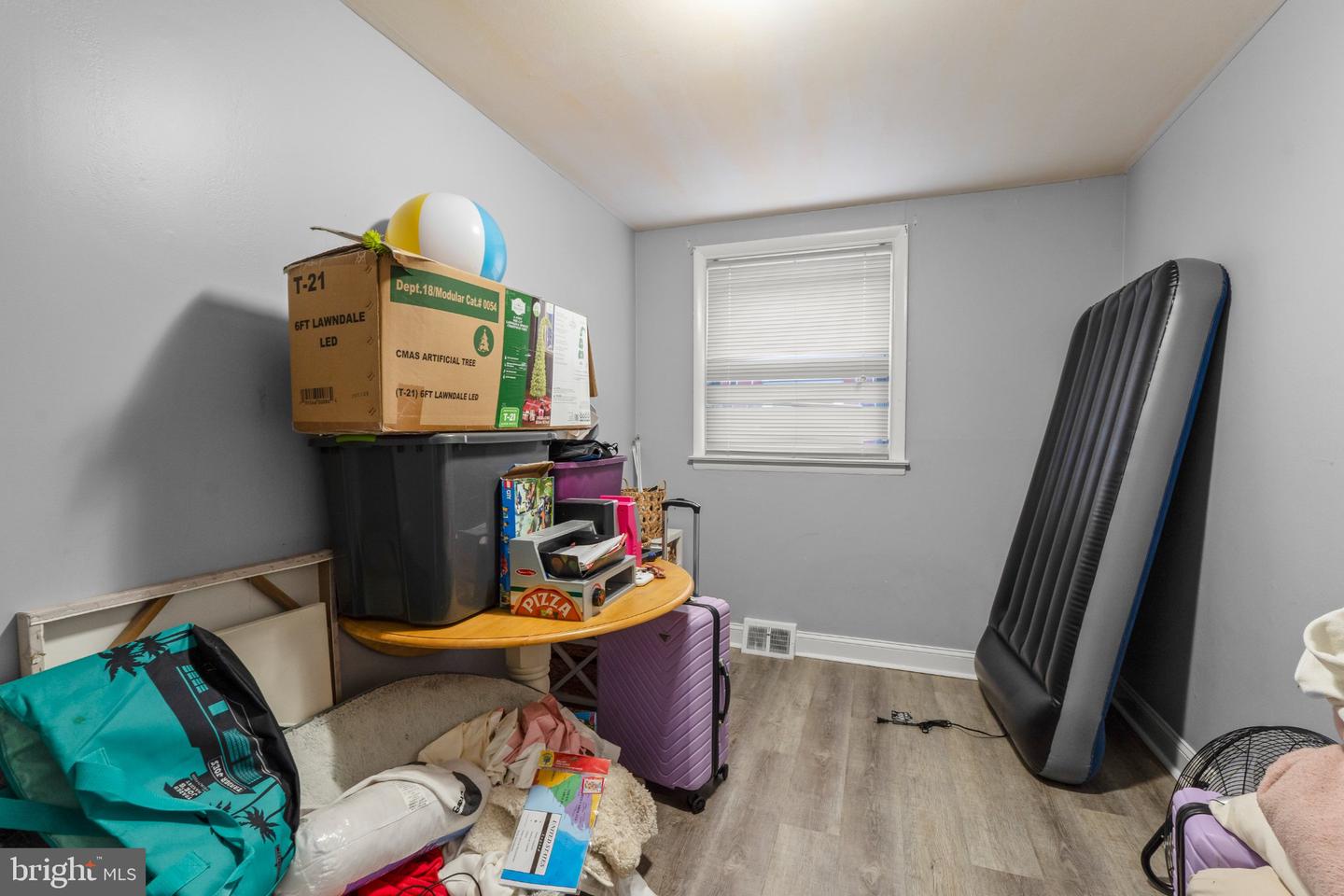 7959 Langdon St Property Photo 17