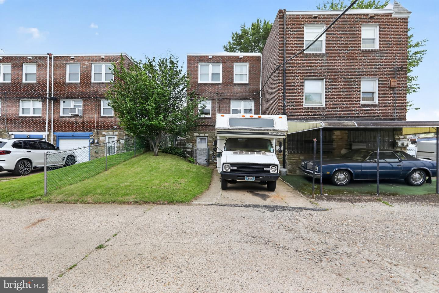 2003 Oakmont St Property Photo 32