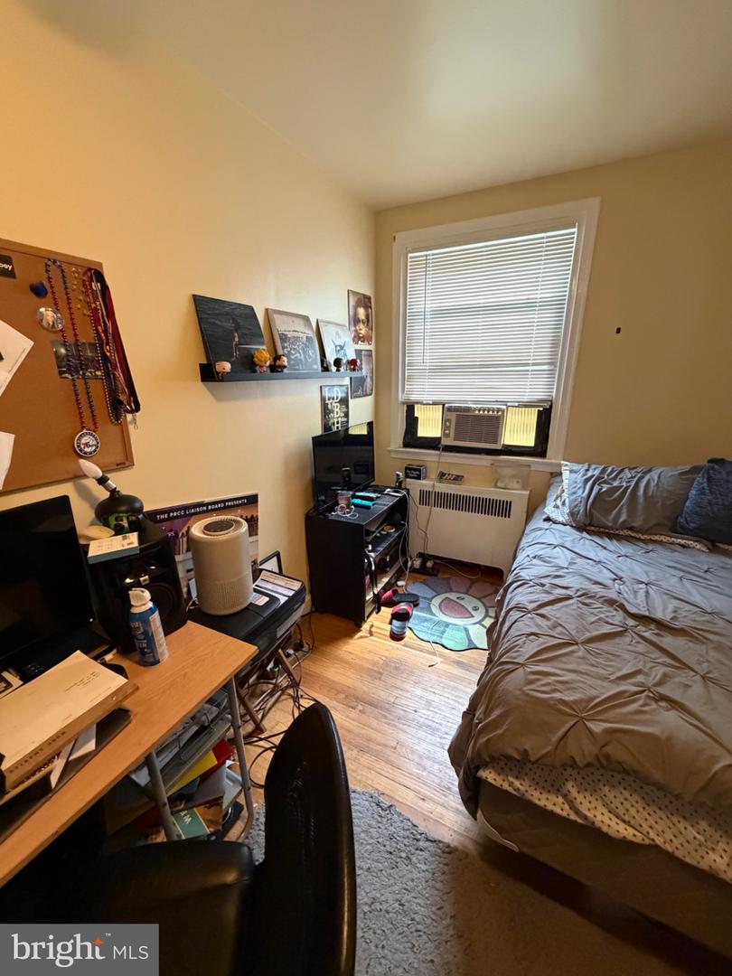 6916 Ardleigh Property Photo 10